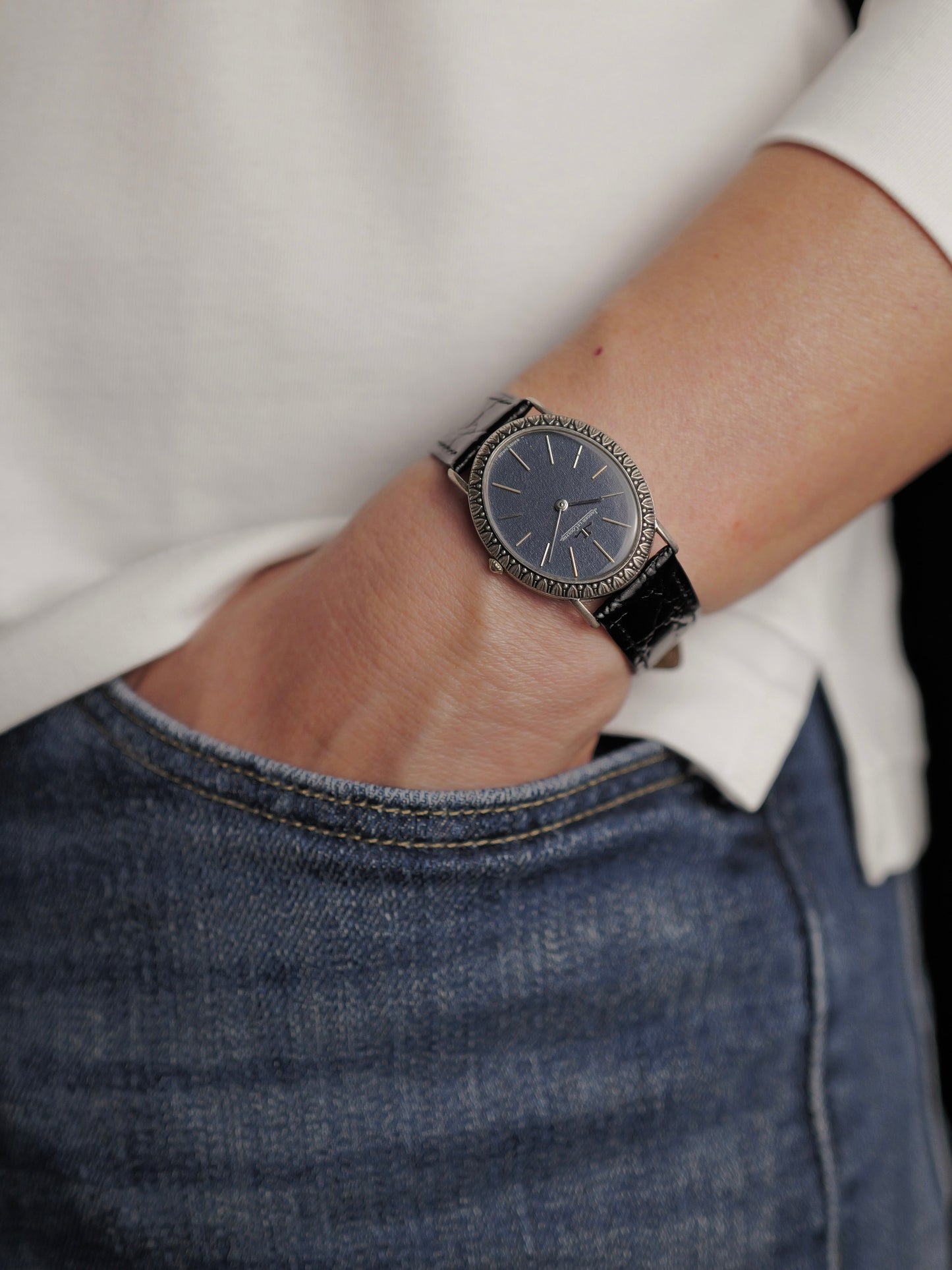 Jaeger-LeCoultre “Blue Oval Ribbon Bezel” Large 925 Sterling Silver Ref. 9035 (circa 1970s)