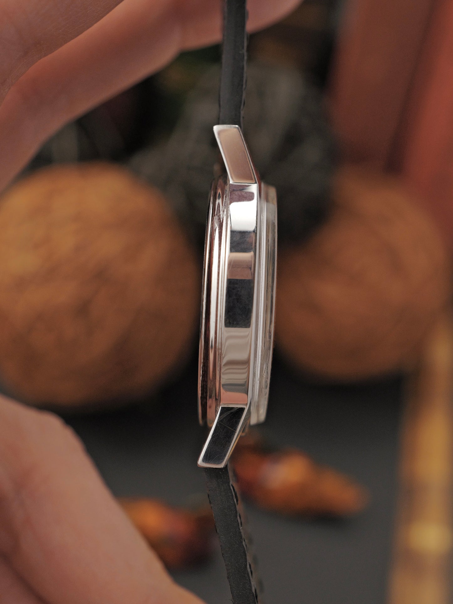 Omega Geneve Grey Dial Date Ref. 136.0104 (circa 1975)