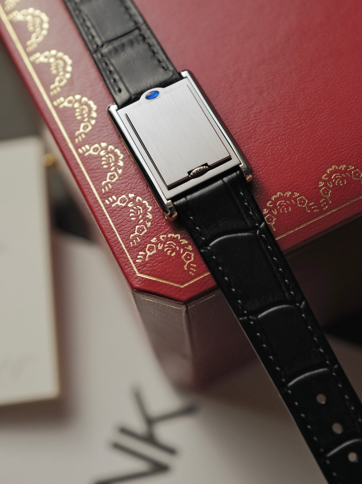 Cartier Tank Basculante SM FULL SET Box & Papers Ref. 2386 (circa 1999)