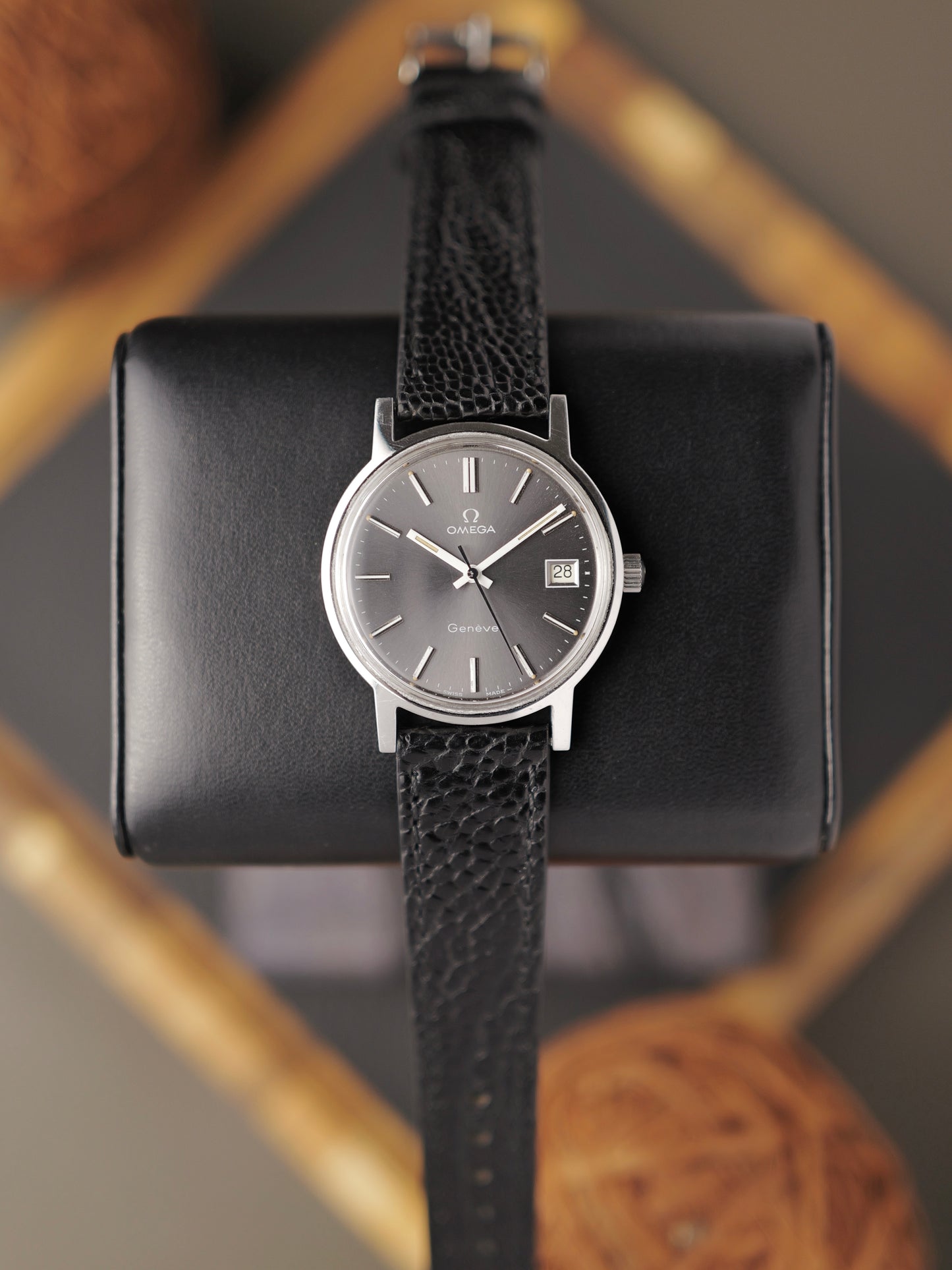Omega Geneve Grey Dial Date Ref. 136.0104 (circa 1975)