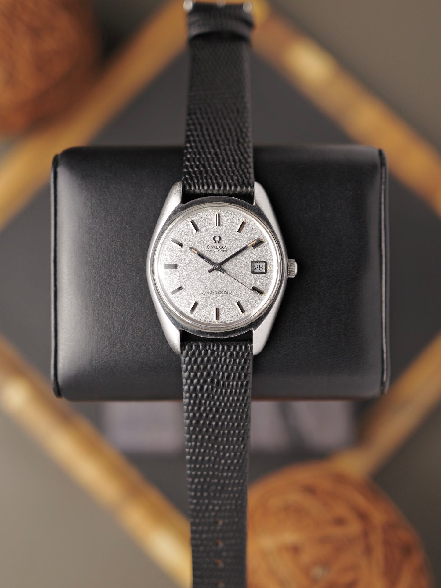Omega Seamaster Silver Frosty Dial Automatic Date Ref. 166.067 (circa 1970)
