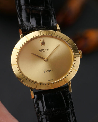 Rolex Cellini Horizontal Oval 18K Yellow Gold Ref. 4083 (Circa 1976)