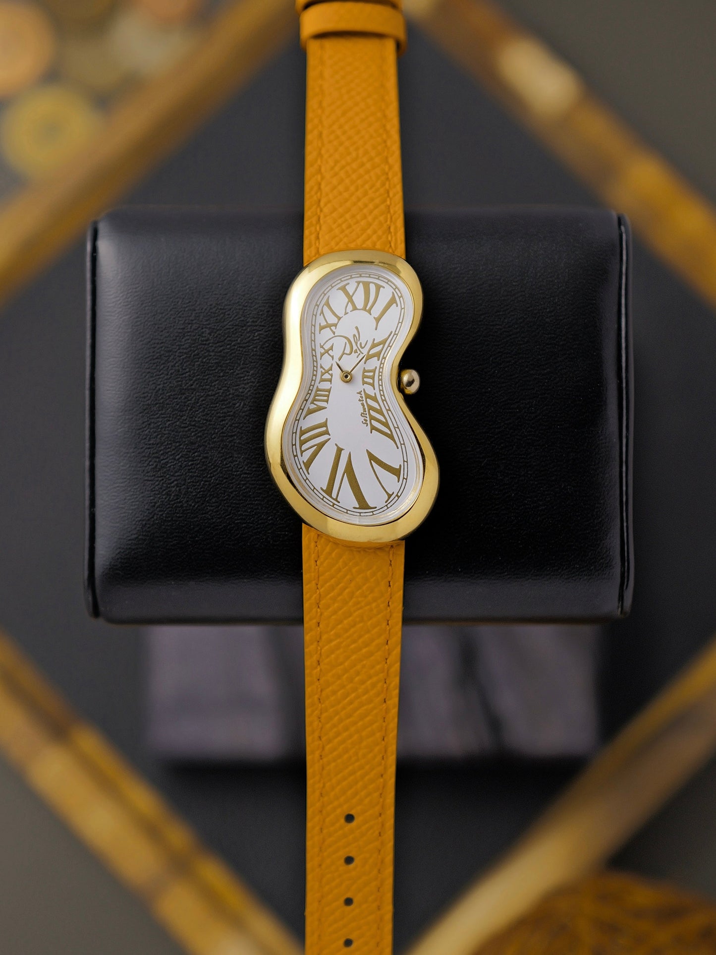 Exaequo Softwatch “Dali” 2nd Series White Gilt (circa 1990s)