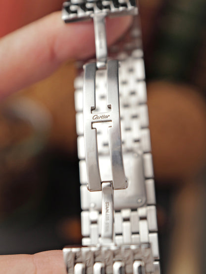 Cartier Pantheré Ruban Mother of Pearl w/ Partial Set Ref. 2420 (circa 2000s)