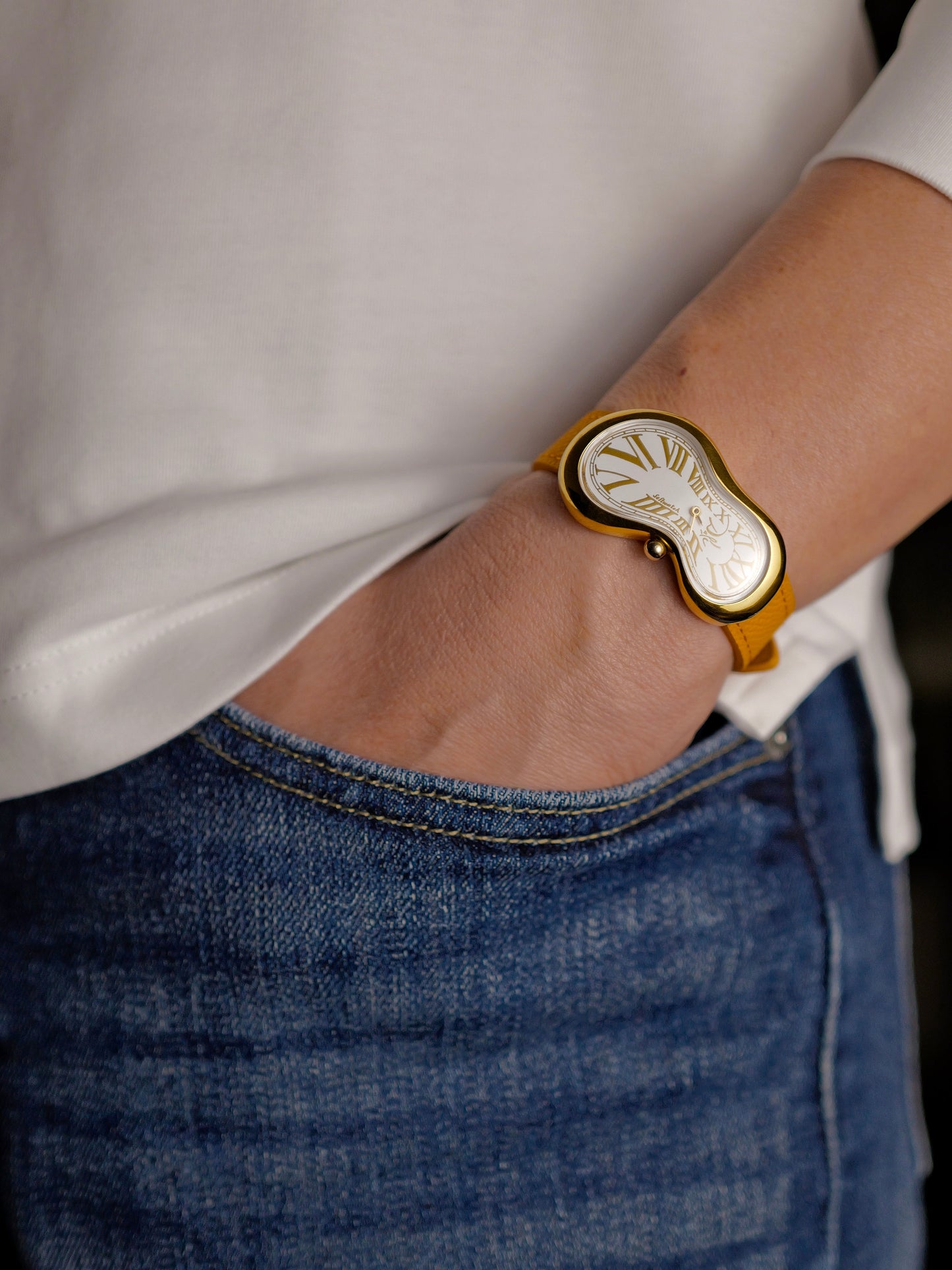 Exaequo Softwatch “Dali” 2nd Series White Gilt (circa 1990s)