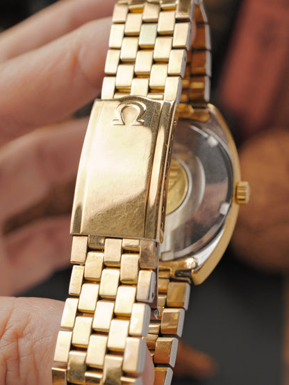 Omega Constellation C Gold-Capped Day-Date “Warm Silver Sunburst” Brick Bracelet Ref. 168.017 (circa 1966)