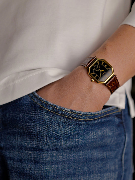 Longines “Octagon” Black Gilt Romans Ref. 3209 (circa 1980s)