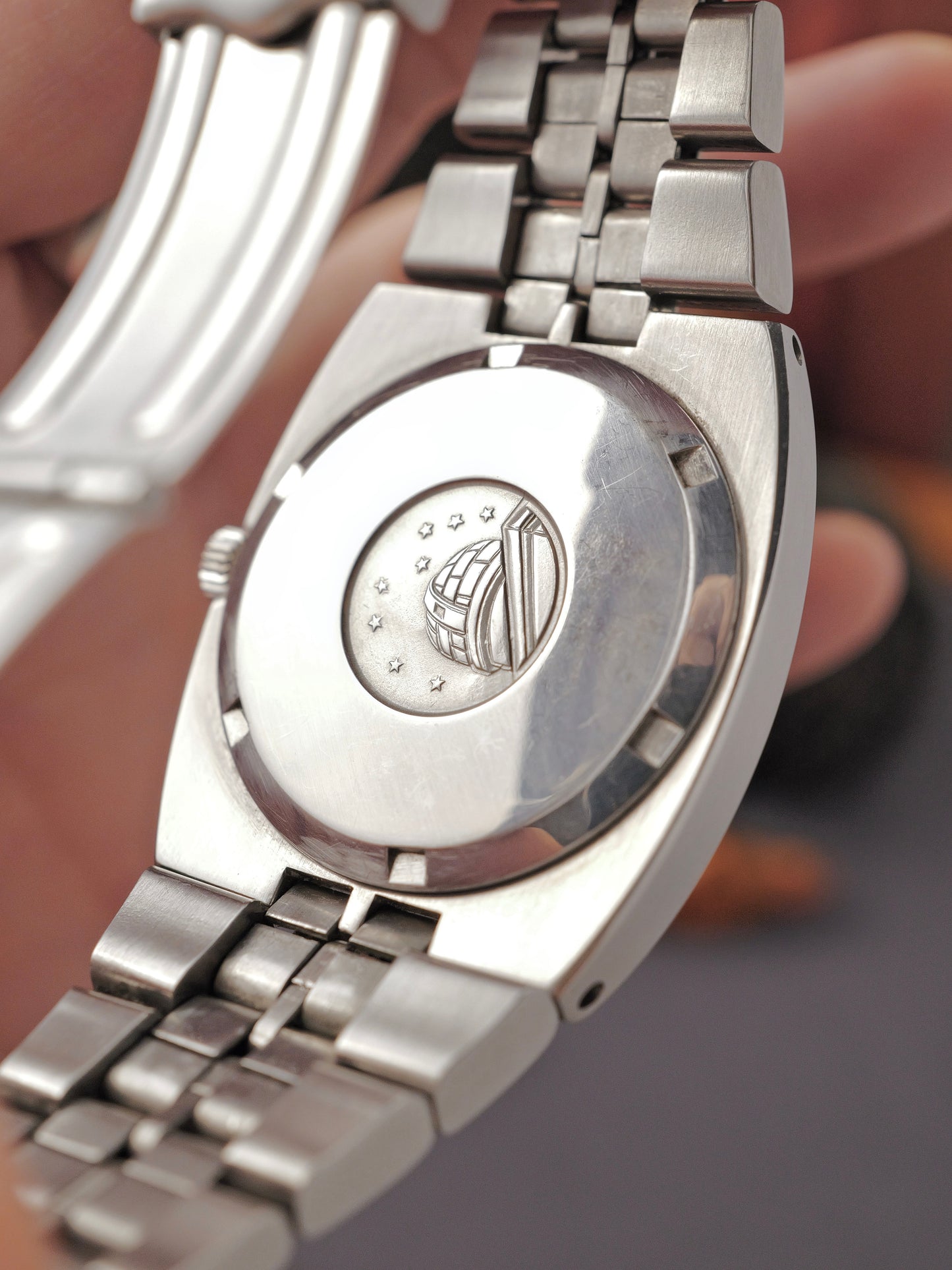 Omega Constellation Jumbo TV Cushion Integrated Bracelet Ref. 168.046/368.846 (circa 1969)