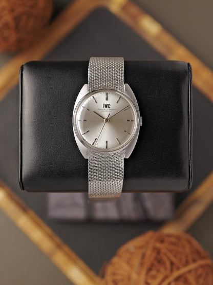 IWC C-Case Integrated Bracelet Ultrathin Ref. 1419 (circa 1970s)
