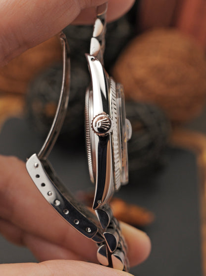 Rolex Datejust “Linen Dial” Ref. 1601 (circa 1976)