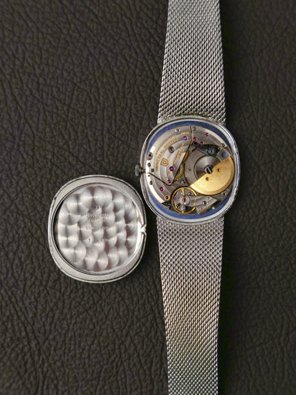 Universal Genève “Blue Ellipse” White Shadow Ref. 866051 (circa 1970s)