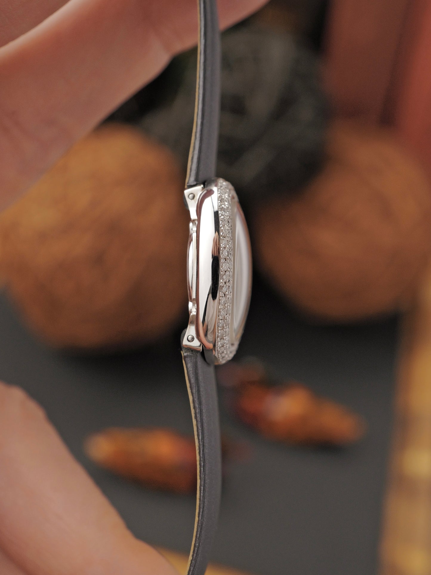 Cartier Baignoire Mini 18K White Gold Le Mirais Diamonds w/ Box & Gemsetting Papers Ref. 2369 (circa 1990s)