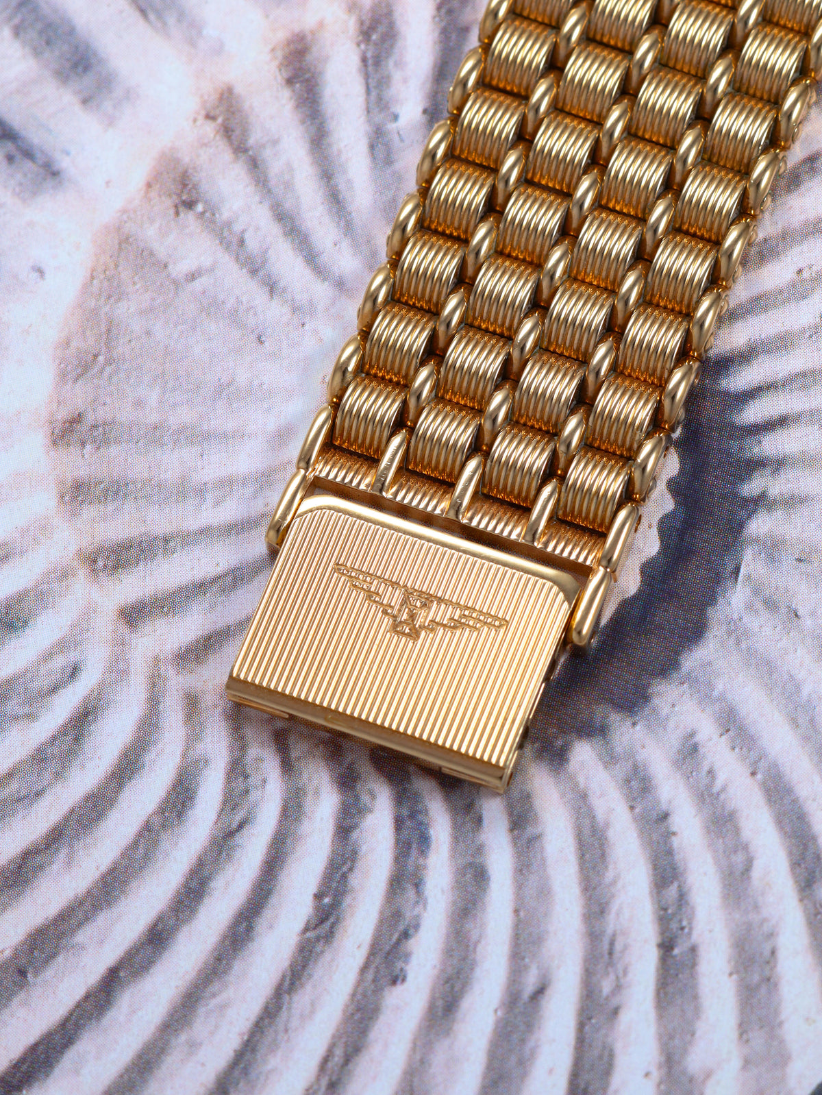 Longines Art Deco Tank Ref. MZ5712 'Champagne Dial' (Circa 1980s)