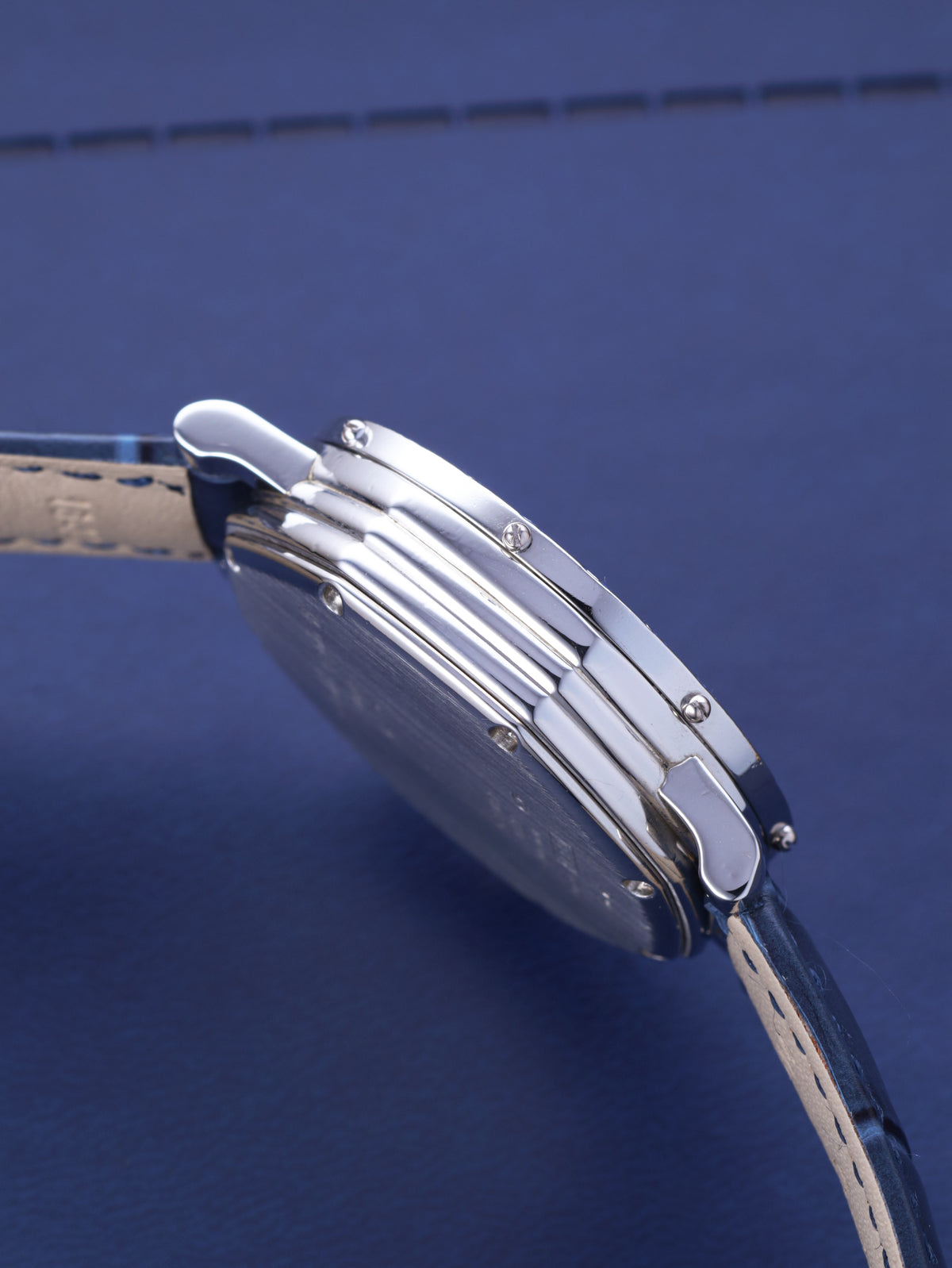 Gérald Genta GMT Chronograph Platinum Ref. G.3503.7 'Mother of Pearl' (Circa 1980-90s)